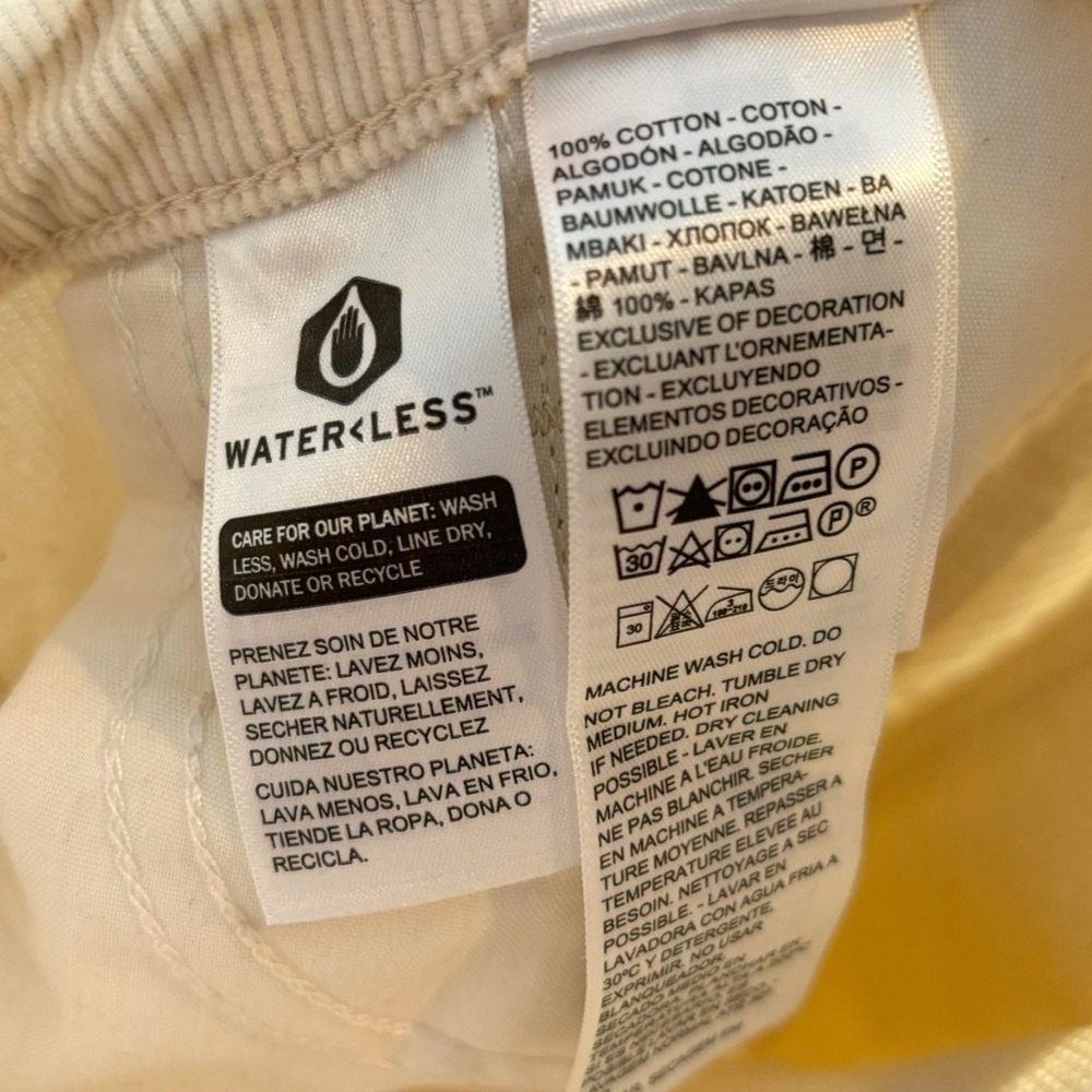 Levis Middy Ankle Bootcut Corduroy Jeans Pants Cream Casual Neutral Size 24 - Picture 13 of 14